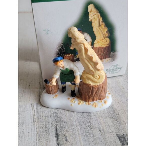 Dept 56 58803 Ship Figurehead Carver dickens village accessory xmas - Picture 1 of 7